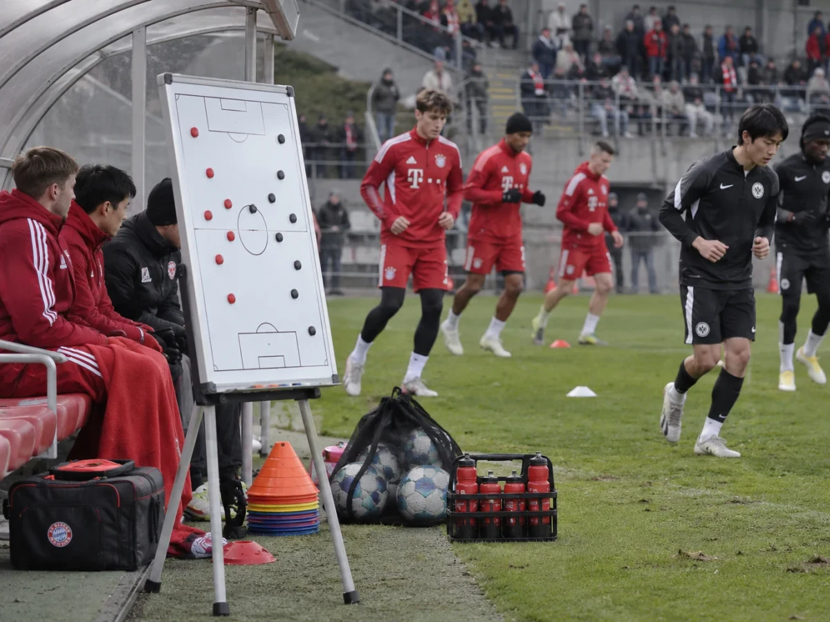 Frankfurt jagar fullpoängaren Bayern i Frauen-Bundesliga