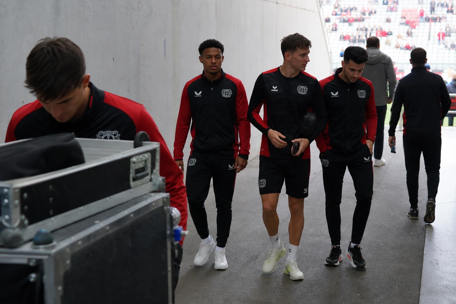 Bayer Leverkusen lånar ut Ernest Poku till Beşiktaş