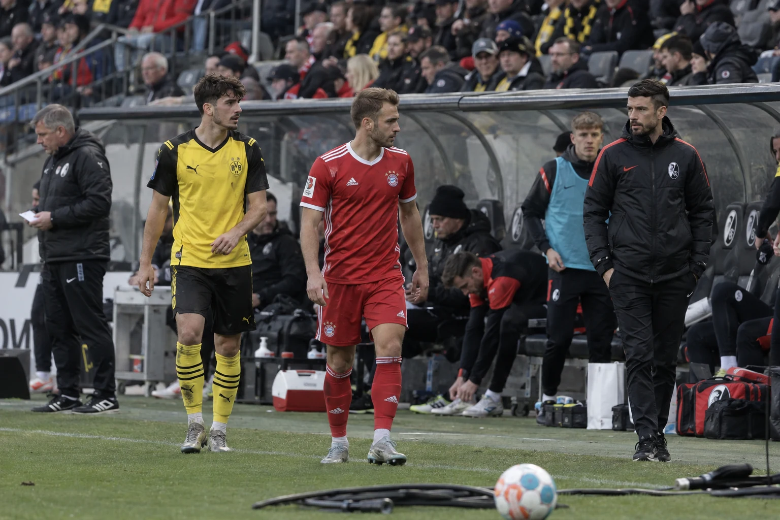Dortmund riskerar förstaplatsen inför mötet med Union Berlin